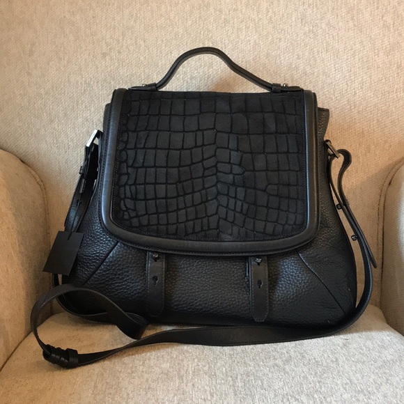 Mackage Handbags - NWT Mackage Black Leather Carrie Crossbody Purse